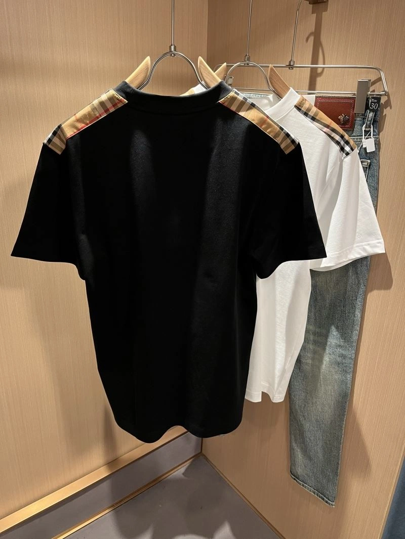 Burberry T-Shirts Versatile 100845