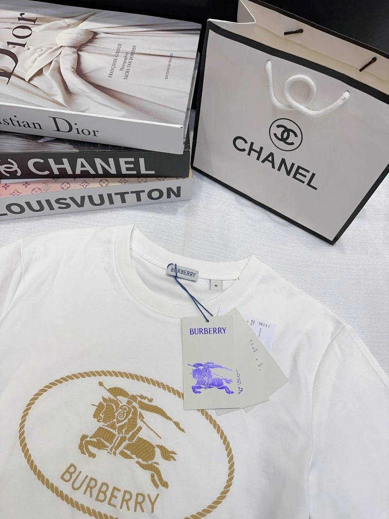 Burberry T-Shirts Sophisticated 99230
