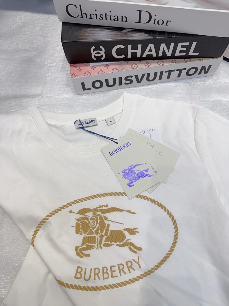 Burberry T-Shirts Sophisticated 99230