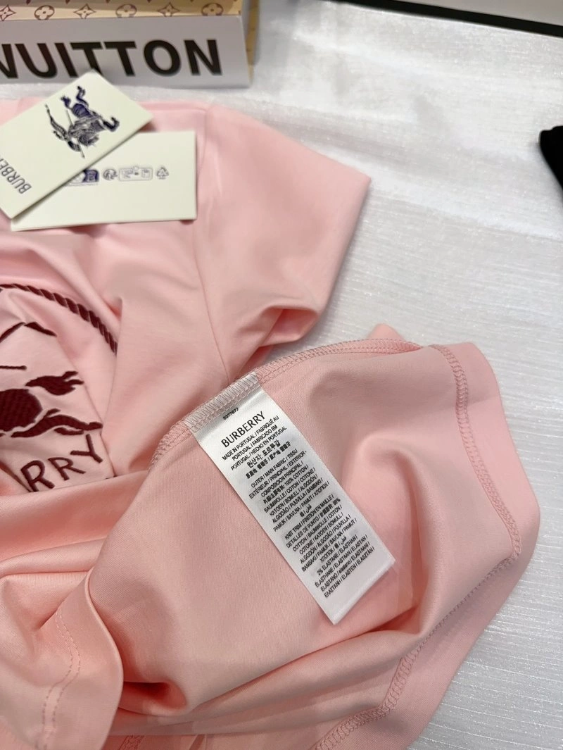 Burberry T-Shirts Snug 99225