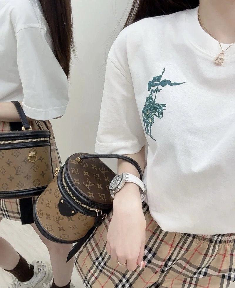 Burberry T-Shirts Flexible 99199