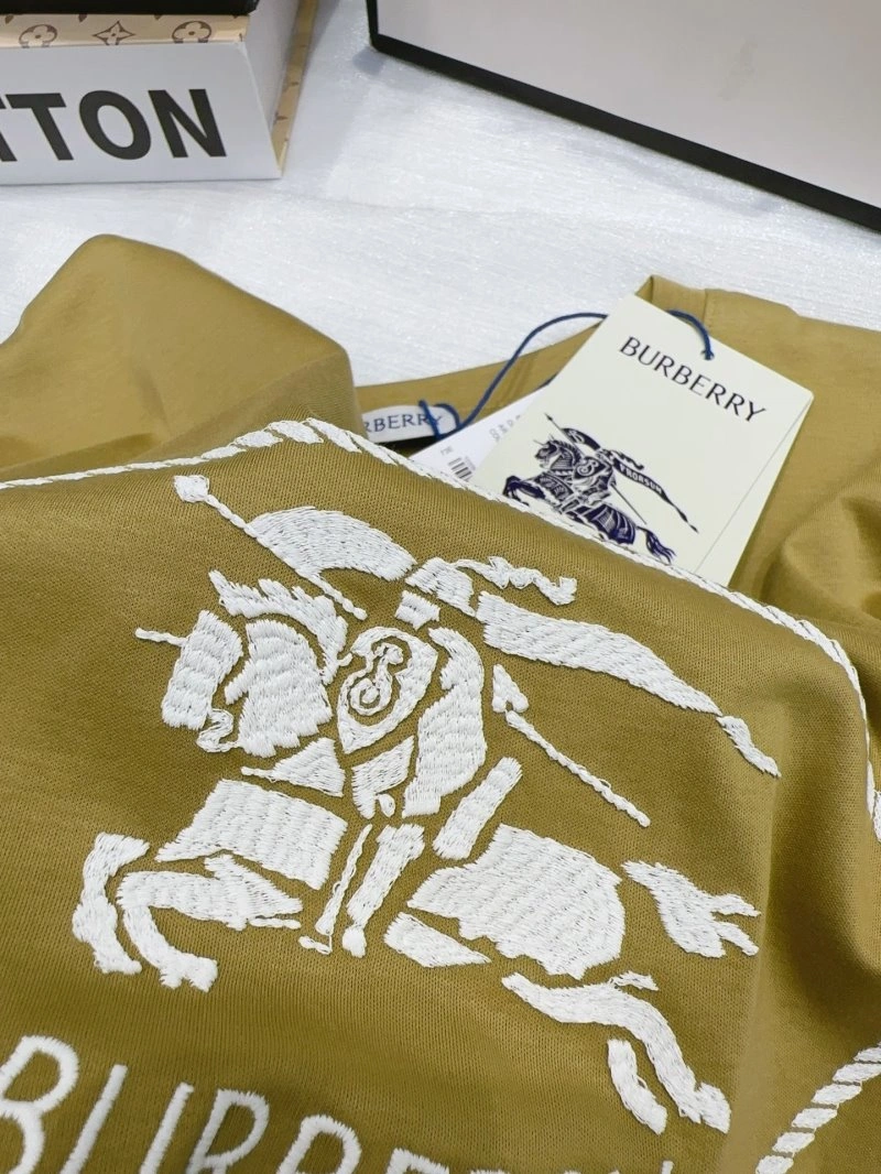 Timeless Burberry T-Shirts 99198