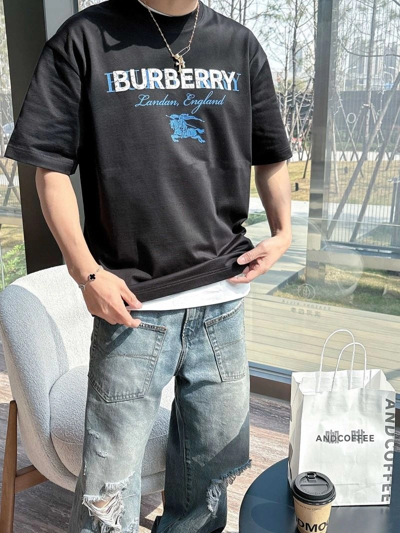 Tailored Burberry T-Shirts 100613