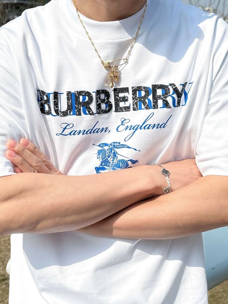 Lightweight Burberry T-Shirts 100610