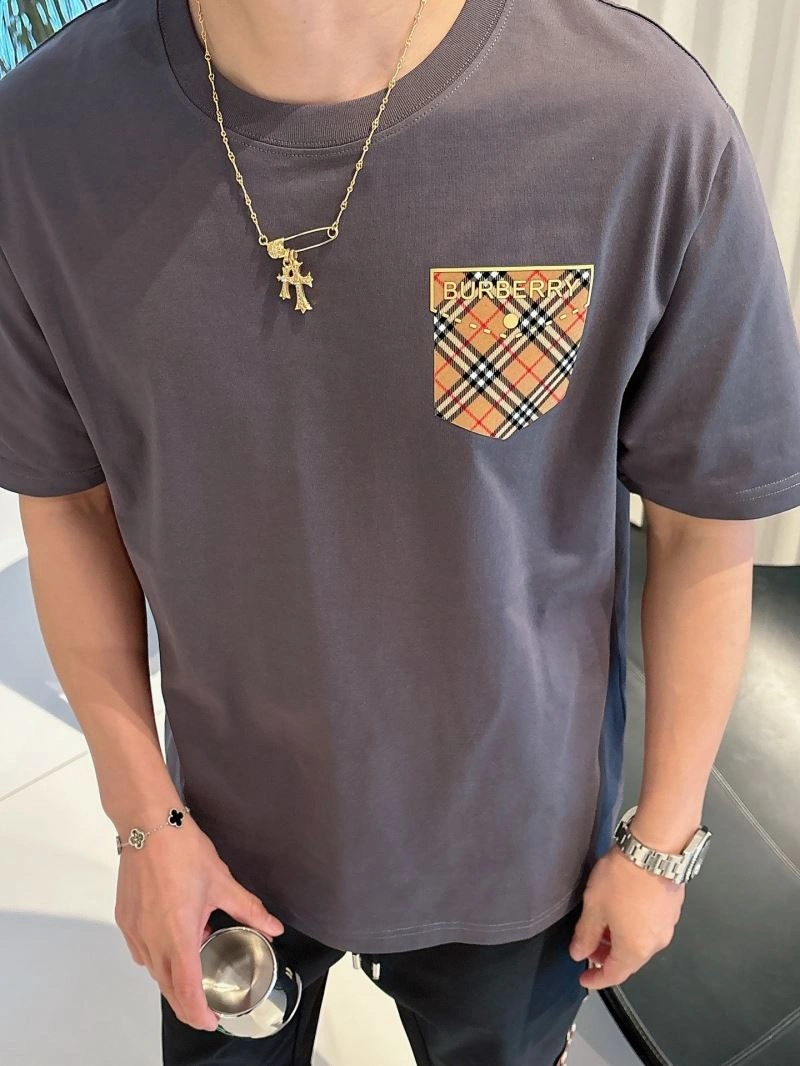 Seasonal Burberry T-Shirts 100600