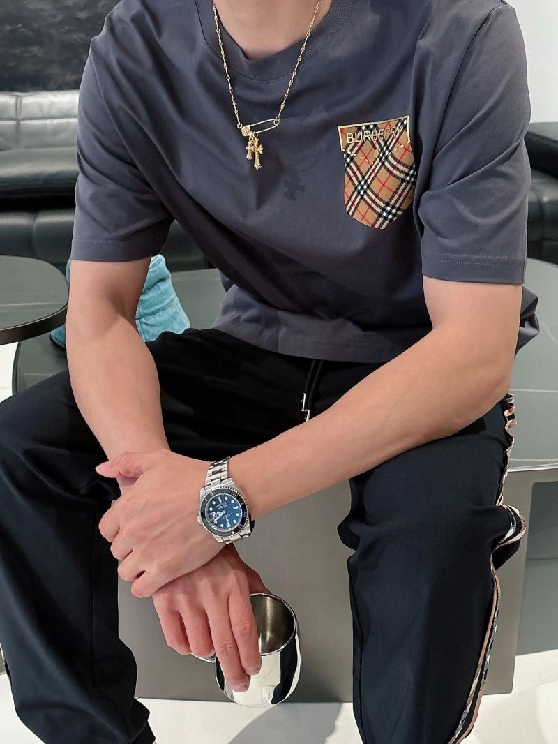 Seasonal Burberry T-Shirts 100600