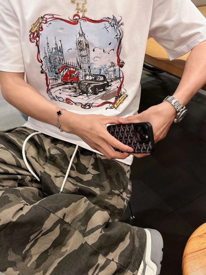 TechFriendly Burberry T-Shirts 100603
