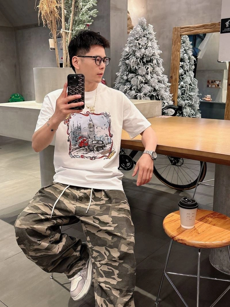 TechFriendly Burberry T-Shirts 100603