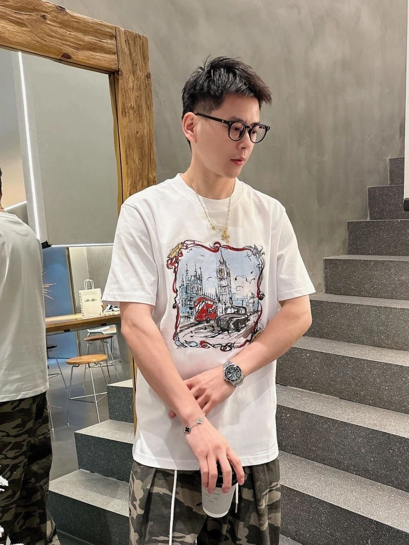 TechFriendly Burberry T-Shirts 100603