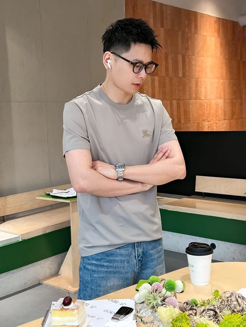 Burberry T-Shirts Soft 100596