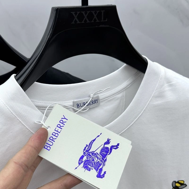 Burberry T-Shirts Durable 100580