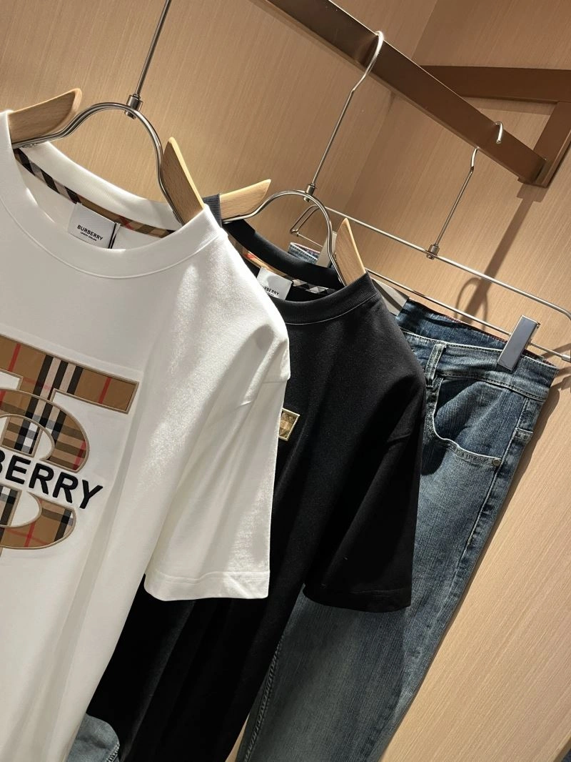 Burberry T-Shirts WrinkleFree 100562