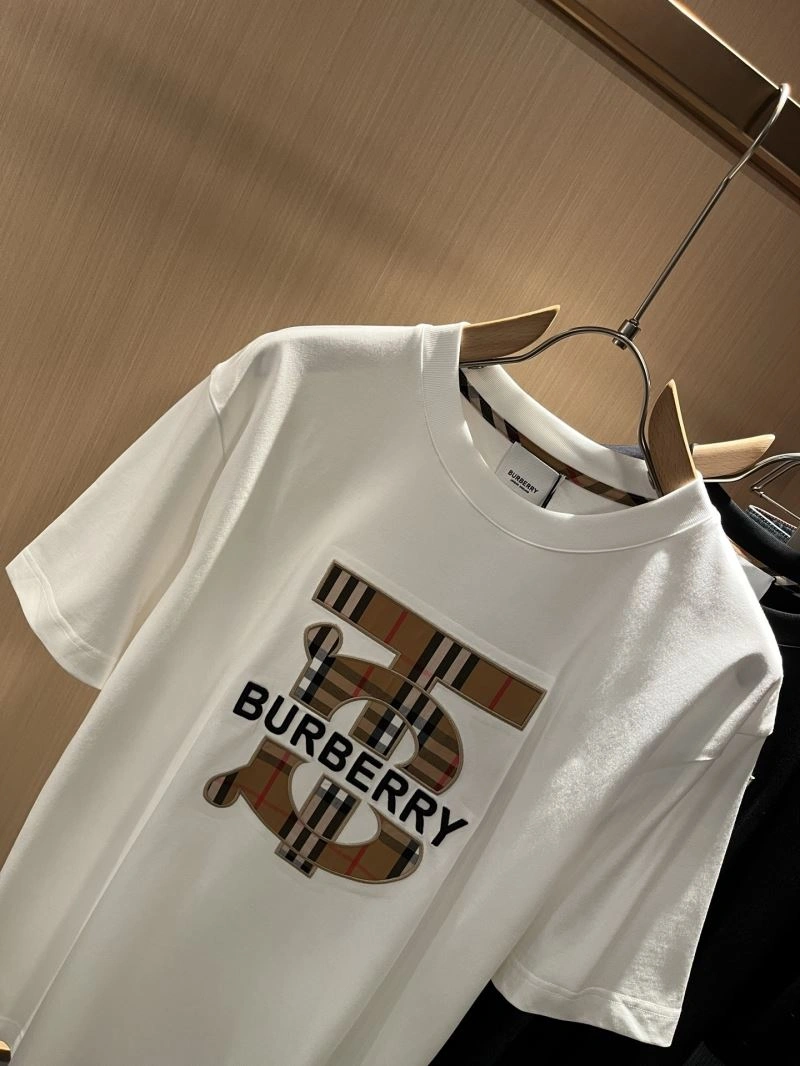 Burberry T-Shirts WrinkleFree 100562
