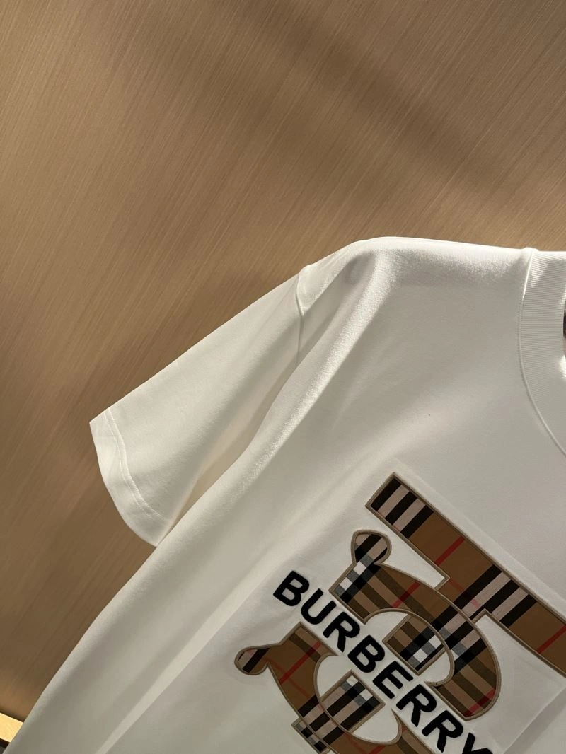Burberry T-Shirts WrinkleFree 100562