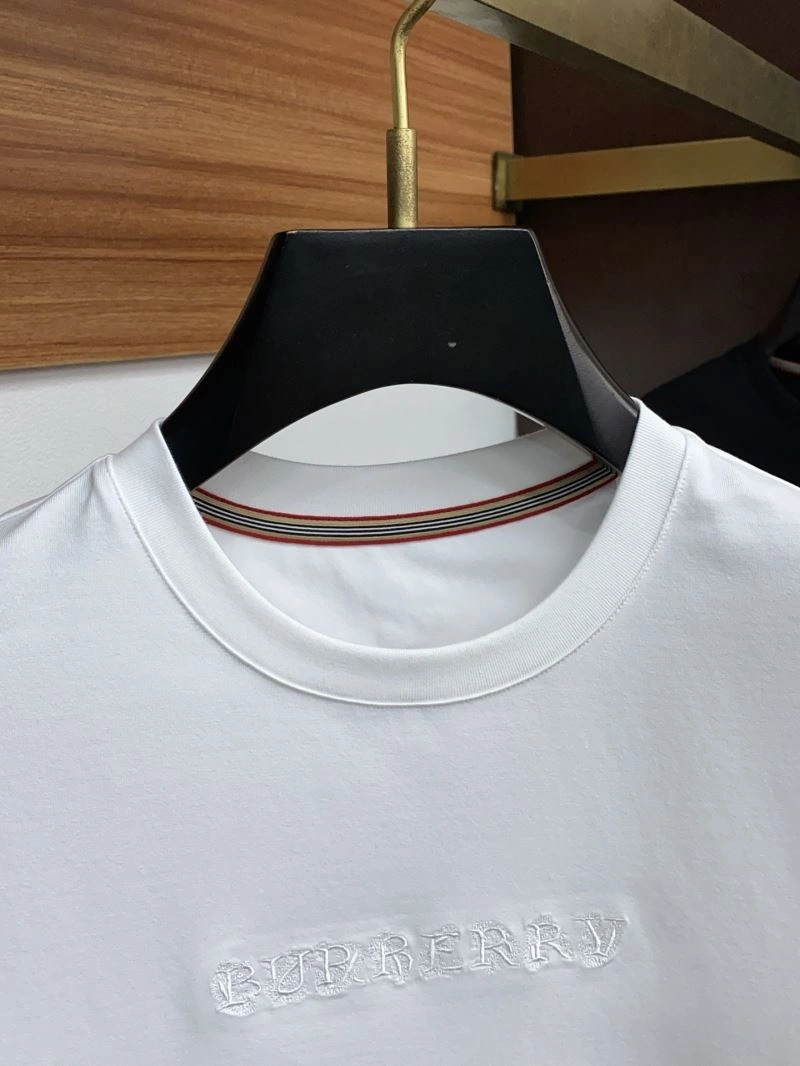 Burberry T-Shirts Stretchable 100559