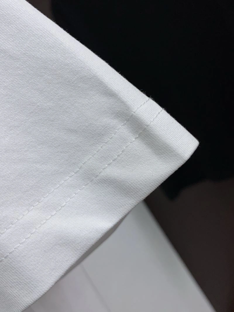 Burberry T-Shirts Stretchable 100559