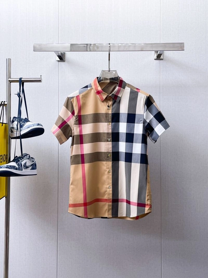 Burberry T-Shirts TechFriendly 100624