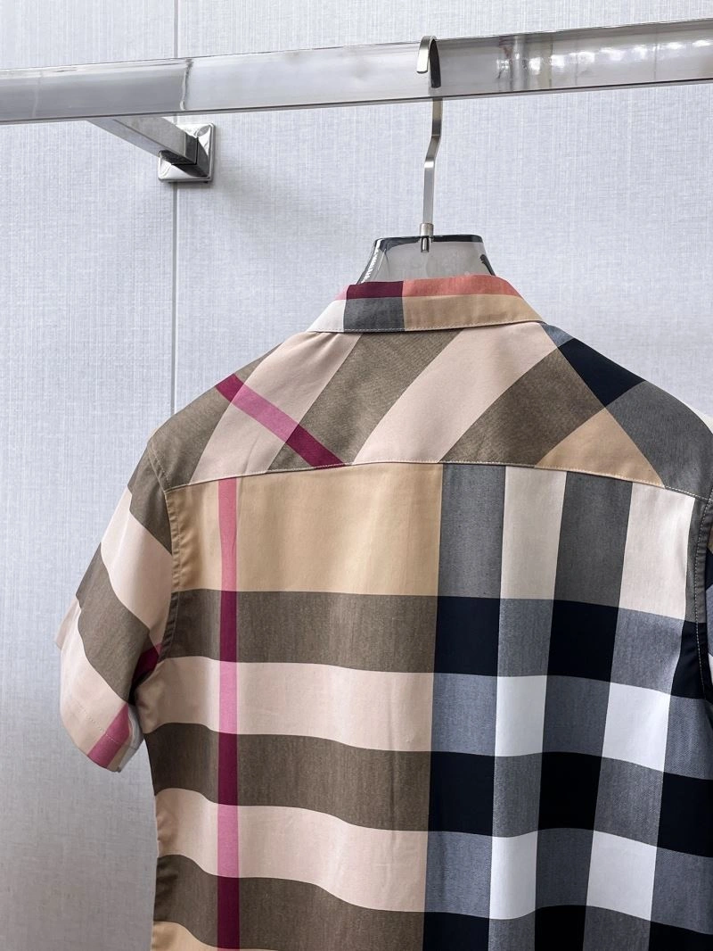 Burberry T-Shirts TechFriendly 100624