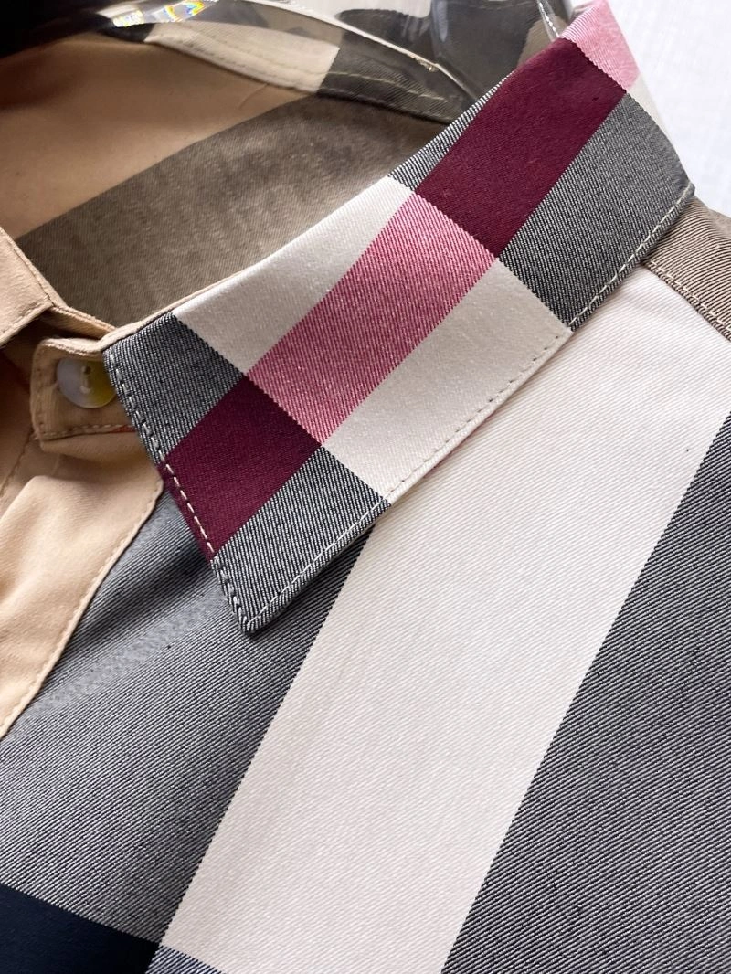 Burberry T-Shirts TechFriendly 100624