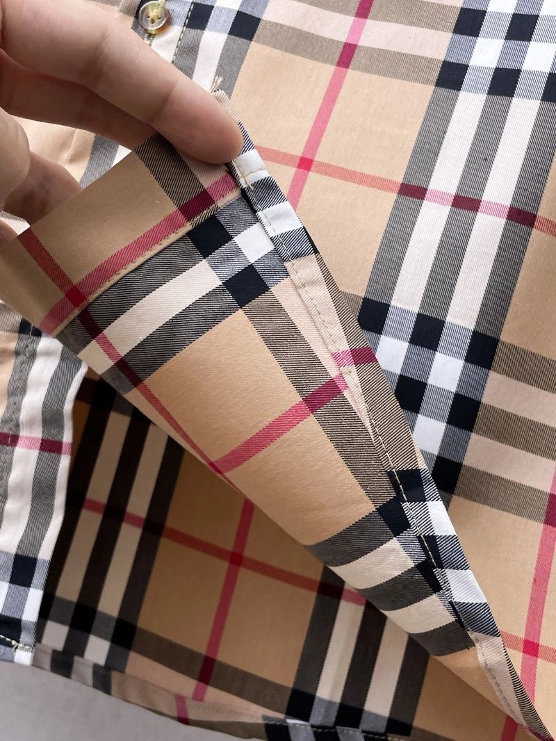 Burberry T-Shirts Sustainable 100543