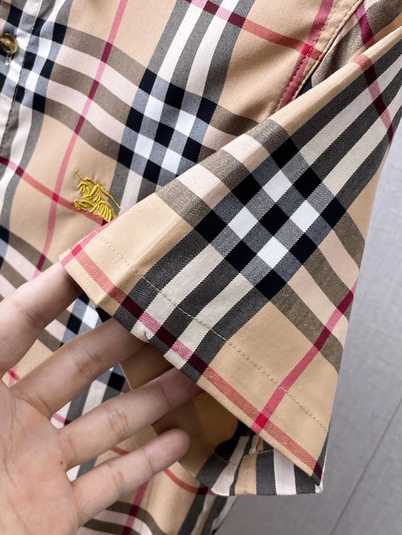 Burberry T-Shirts Sustainable 100543