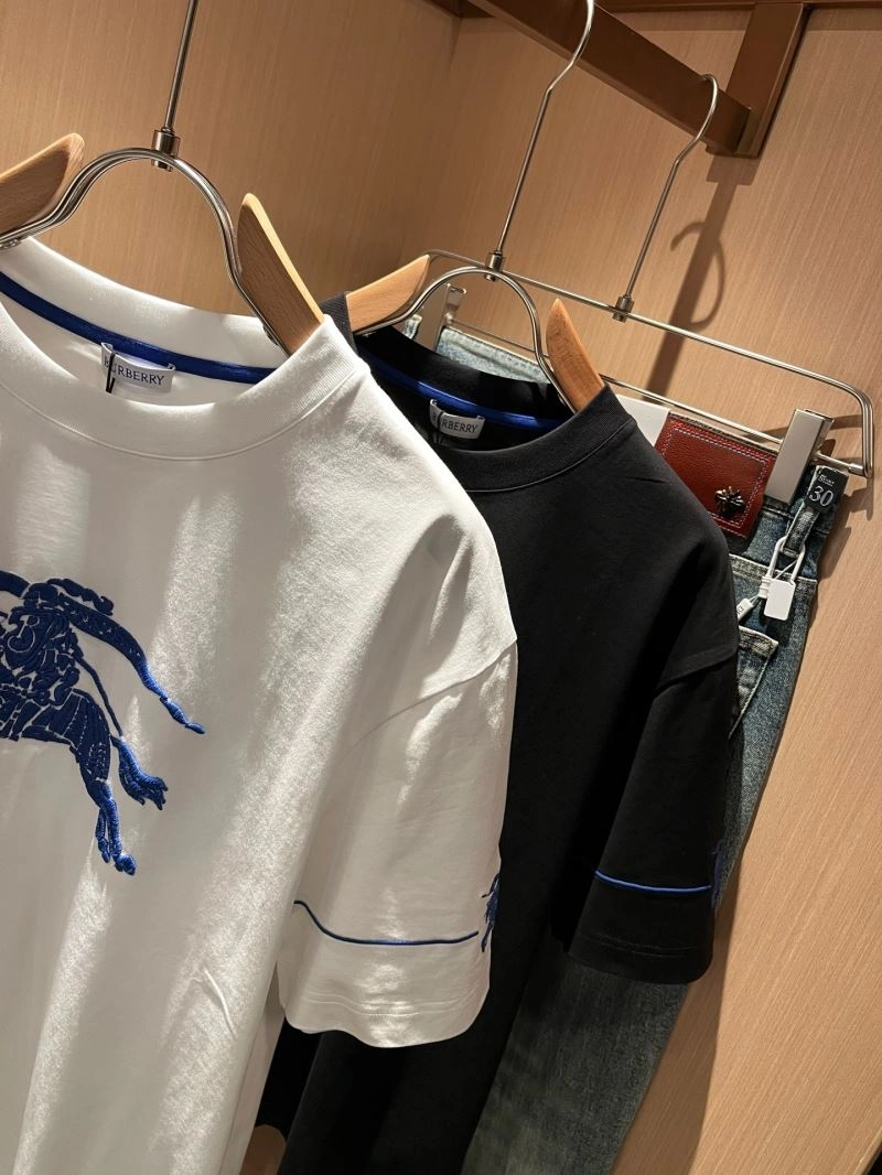 Burberry T-Shirts TimelessDesign 100483