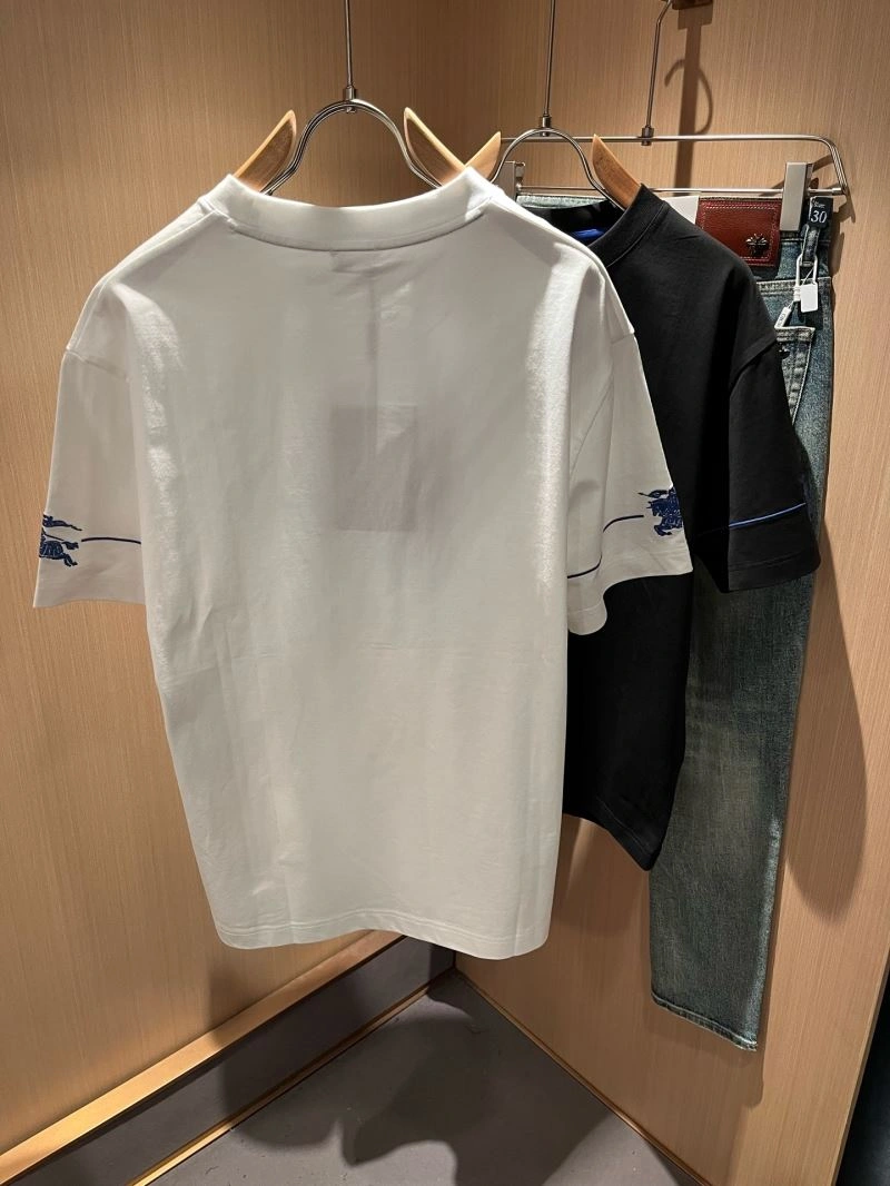 Burberry T-Shirts TimelessDesign 100483