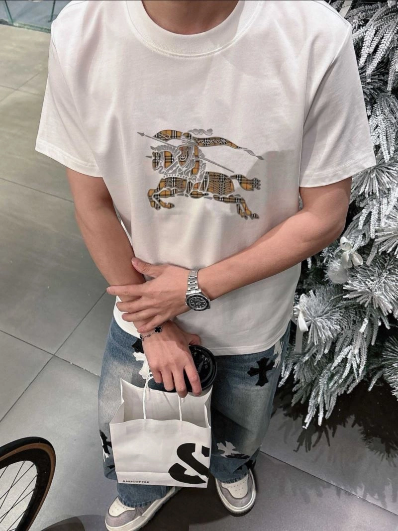 Burberry T-Shirts Snug 100466
