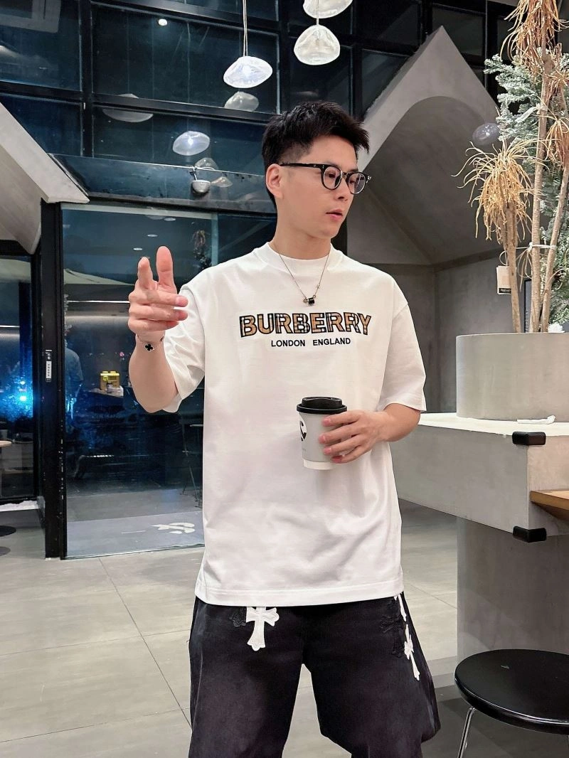 Burberry T-Shirts Classic 100475