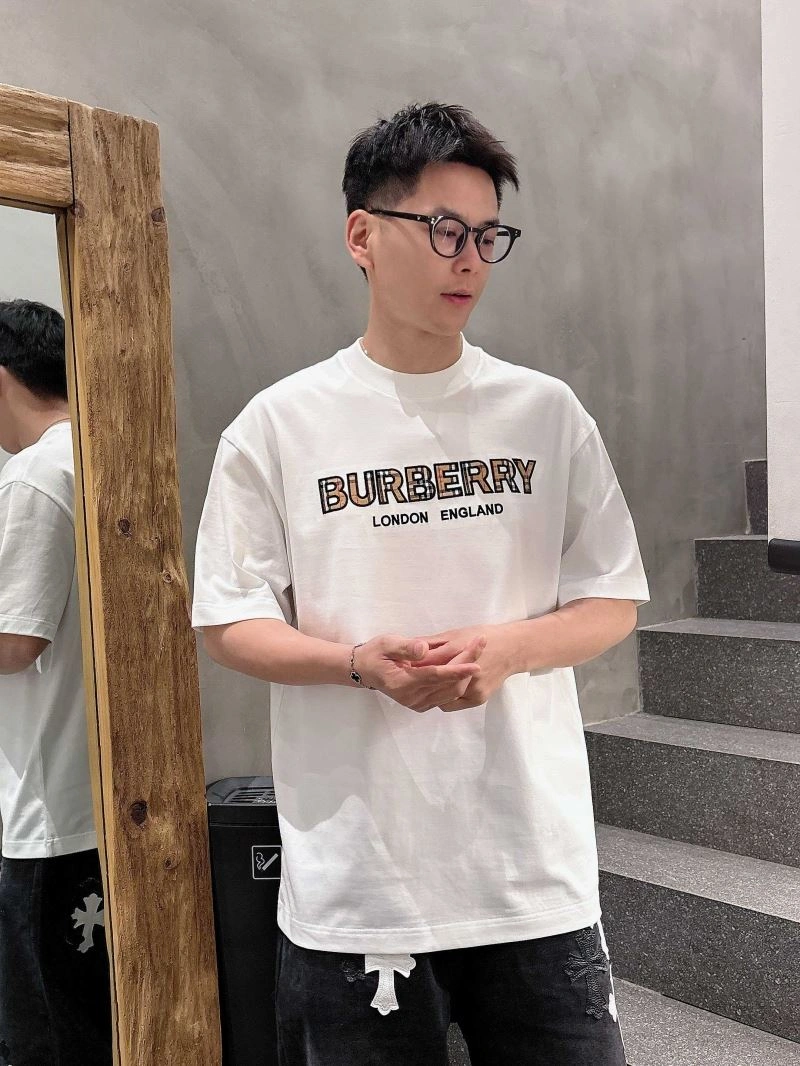 Burberry T-Shirts Classic 100475