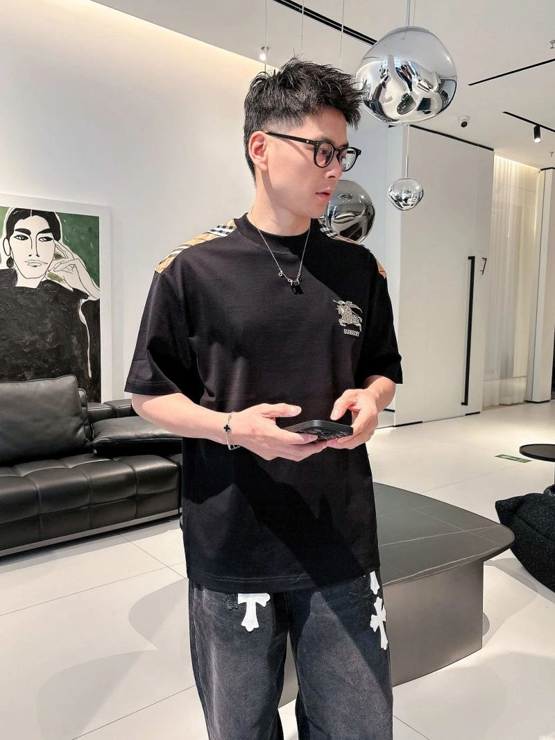 Burberry T-Shirts FlexibleFit 100492