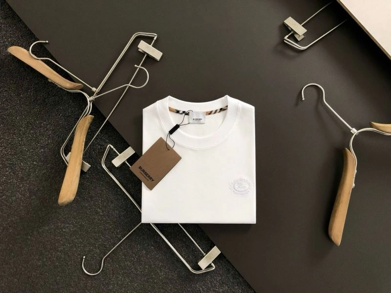 Burberry T-Shirts Vibrant 100451