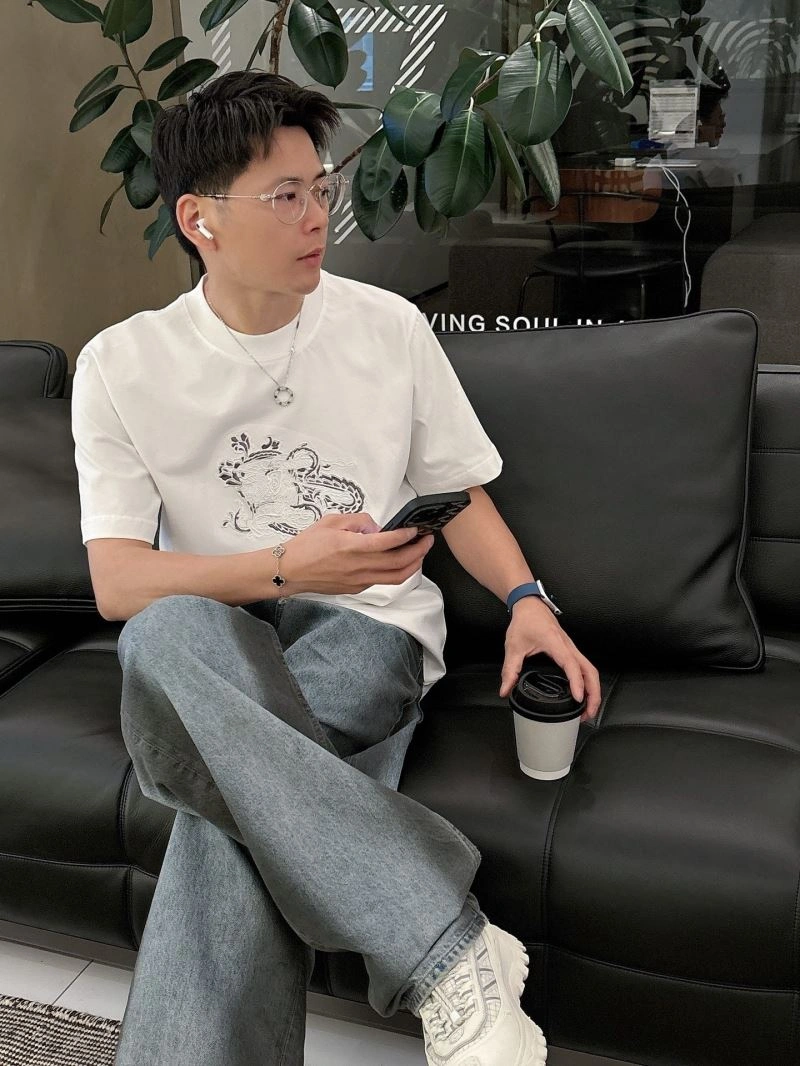 Burberry T-Shirts Cozy 100449