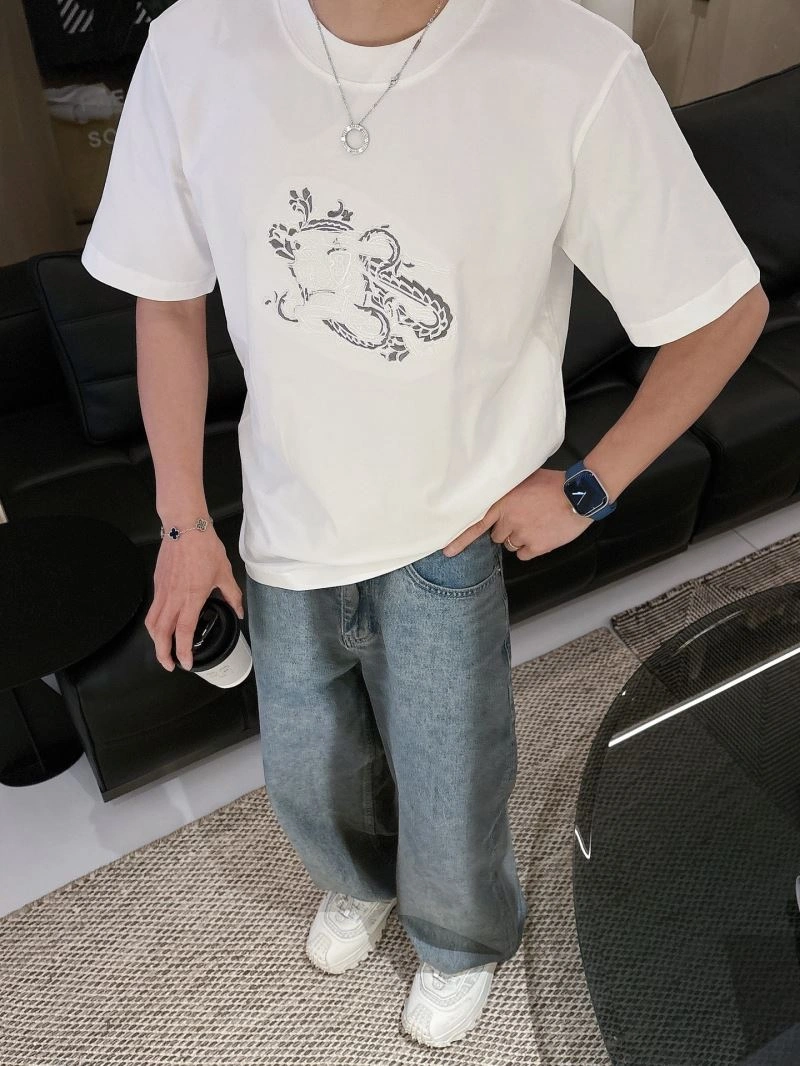 Burberry T-Shirts Cozy 100449