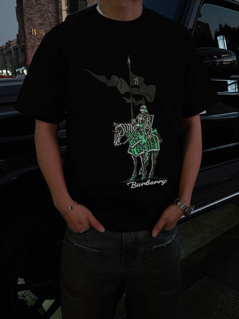 Burberry T-Shirts Snug 100521