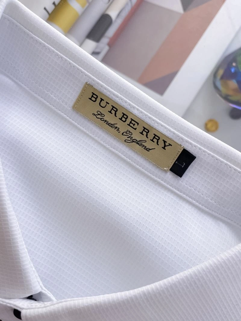 Burberry T-Shirts Timeless 100424