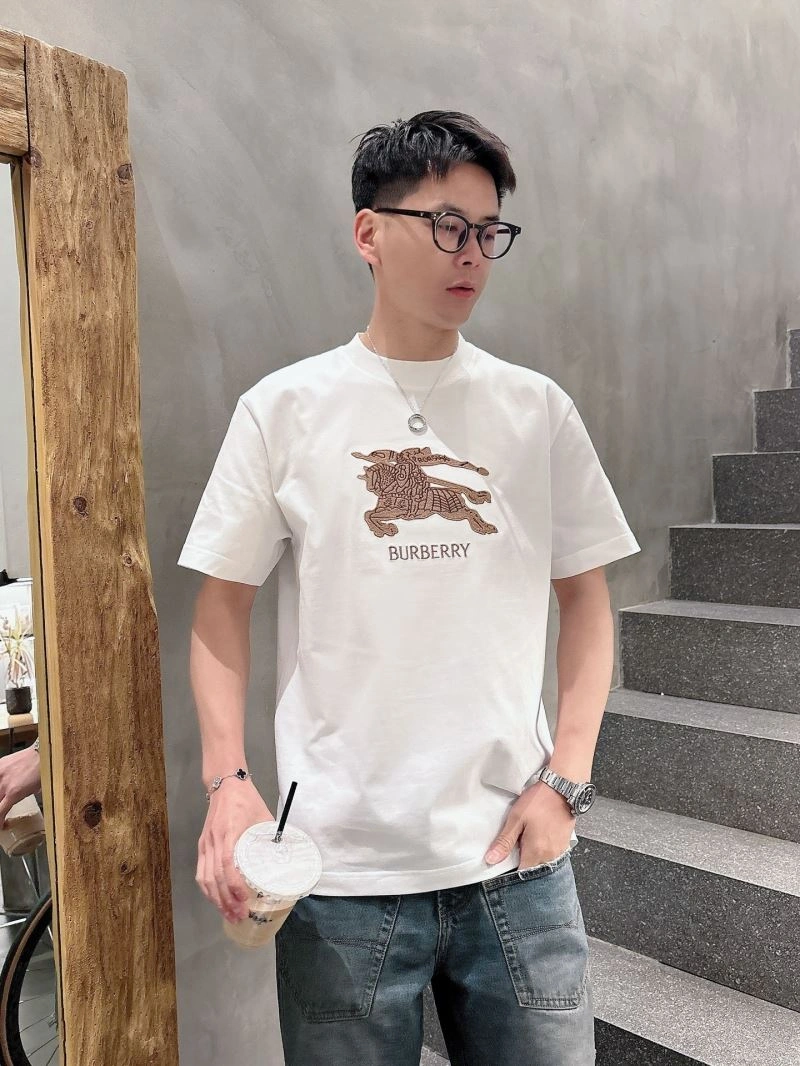Bright Burberry T-Shirts 100440