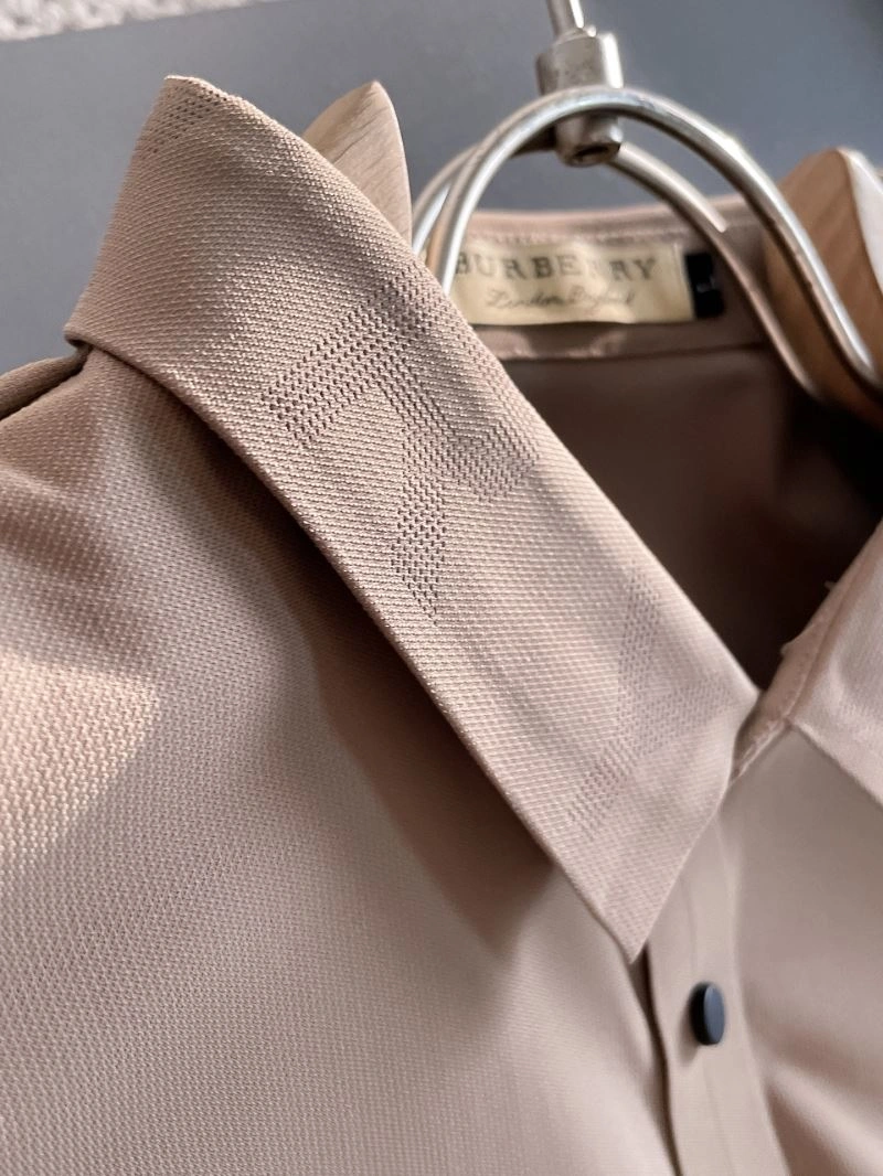 RelaxedFit Burberry T-Shirts 100404