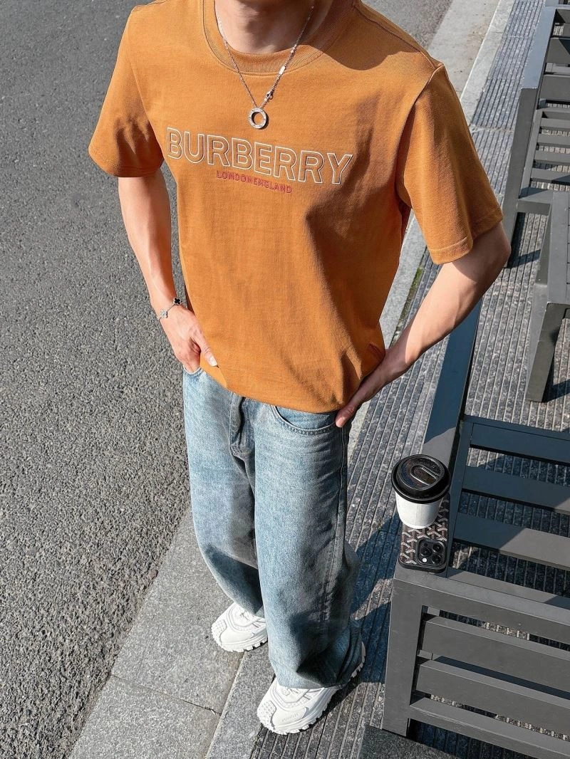 Burberry T-Shirts TechFriendly 100400