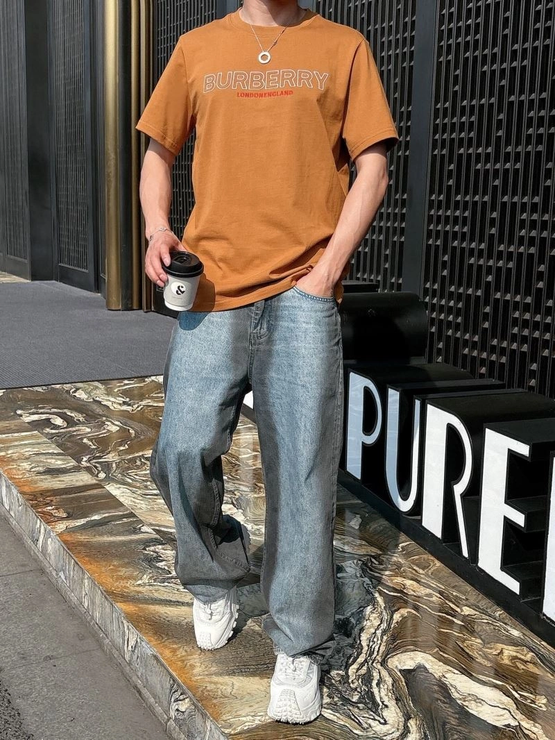 Burberry T-Shirts TechFriendly 100400