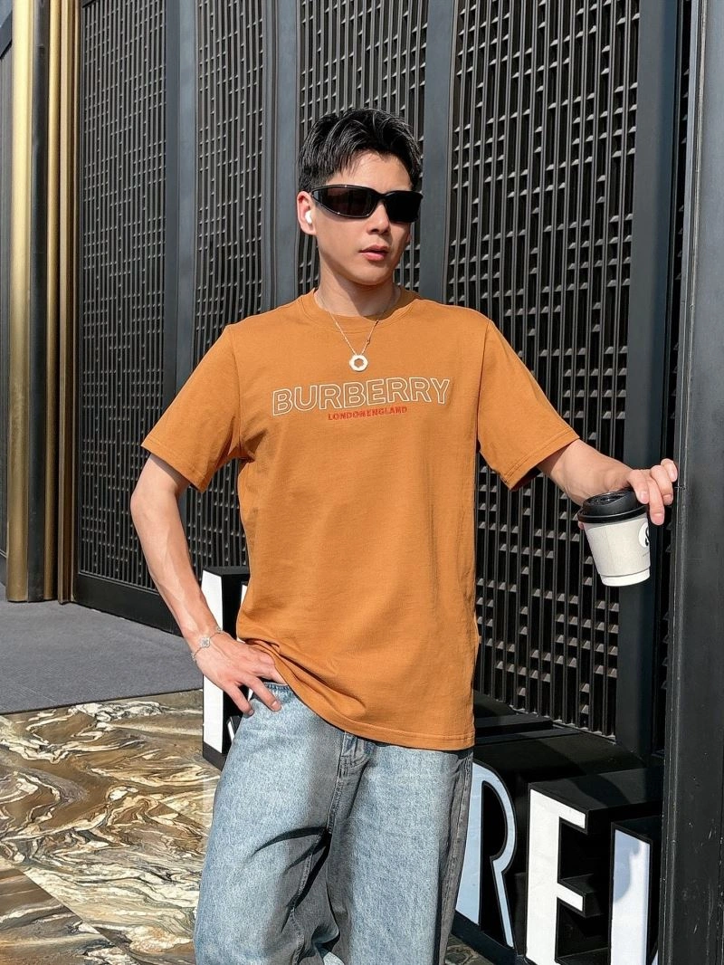 Burberry T-Shirts TechFriendly 100400