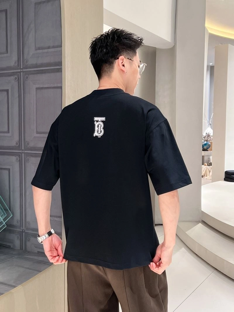 Burberry T-Shirts Sleek 100409