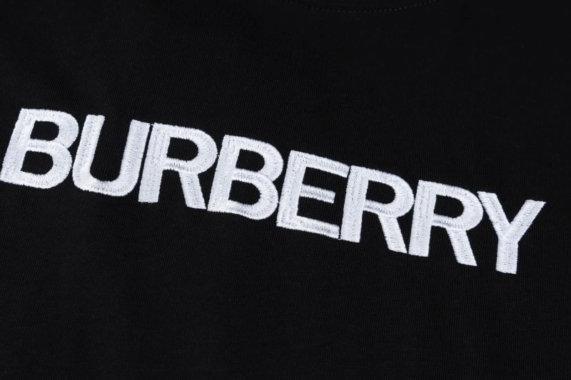Snug Burberry T-Shirts 100389