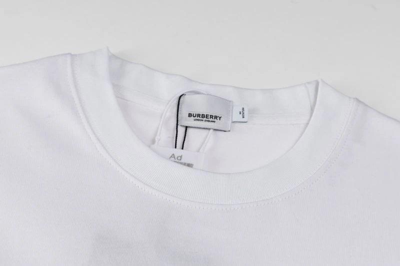 Burberry T-Shirts Breathable 100434