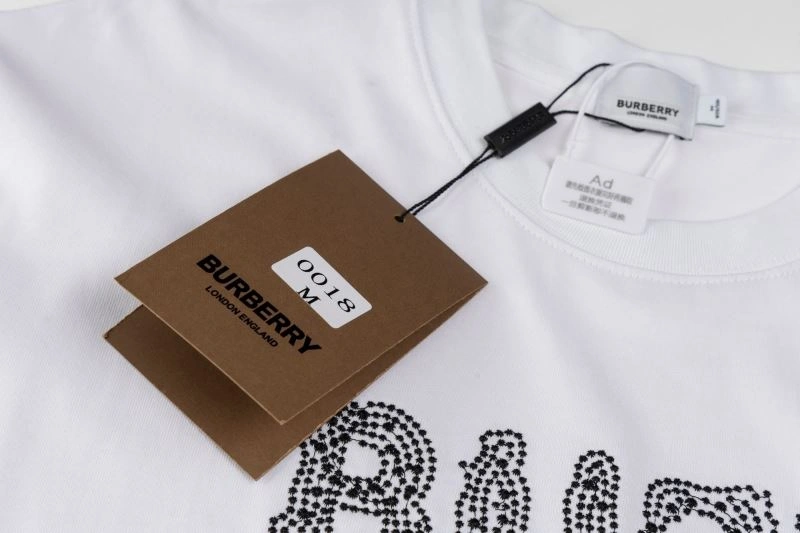 Burberry T-Shirts Breathable 100434