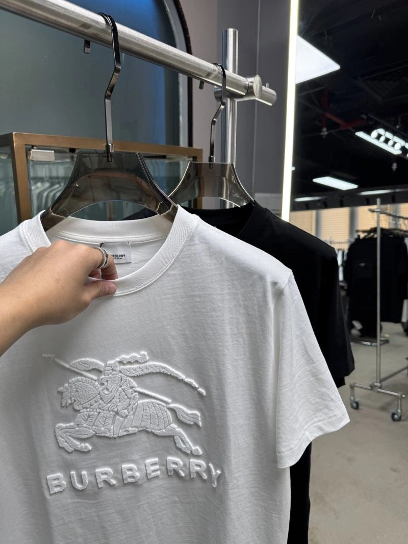 Flexible Burberry T-Shirts 100387