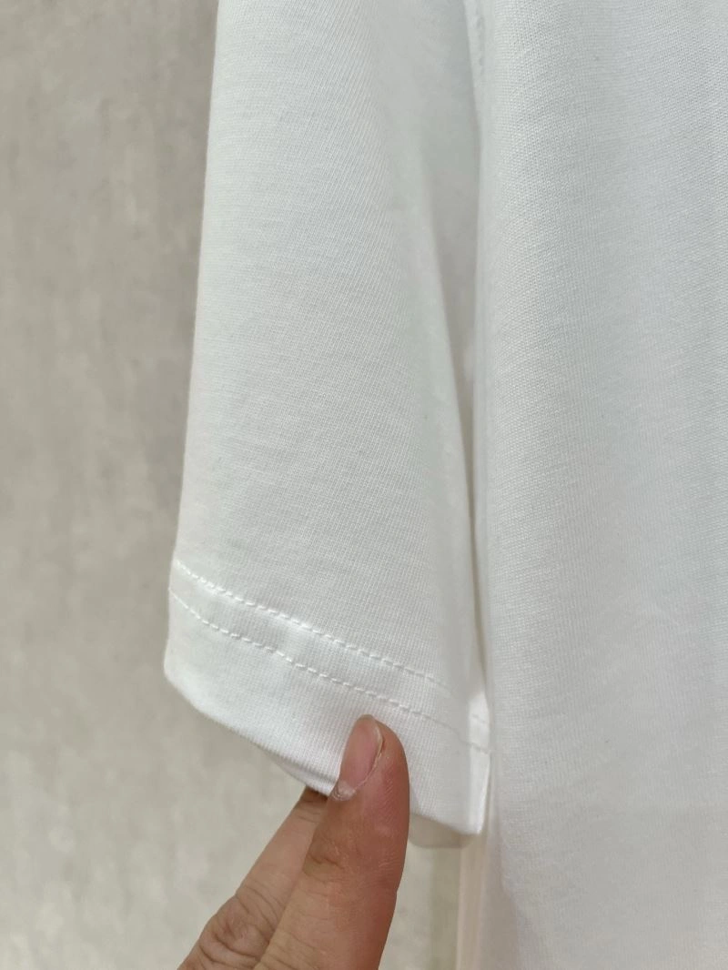 Bold Burberry T-Shirts 100386