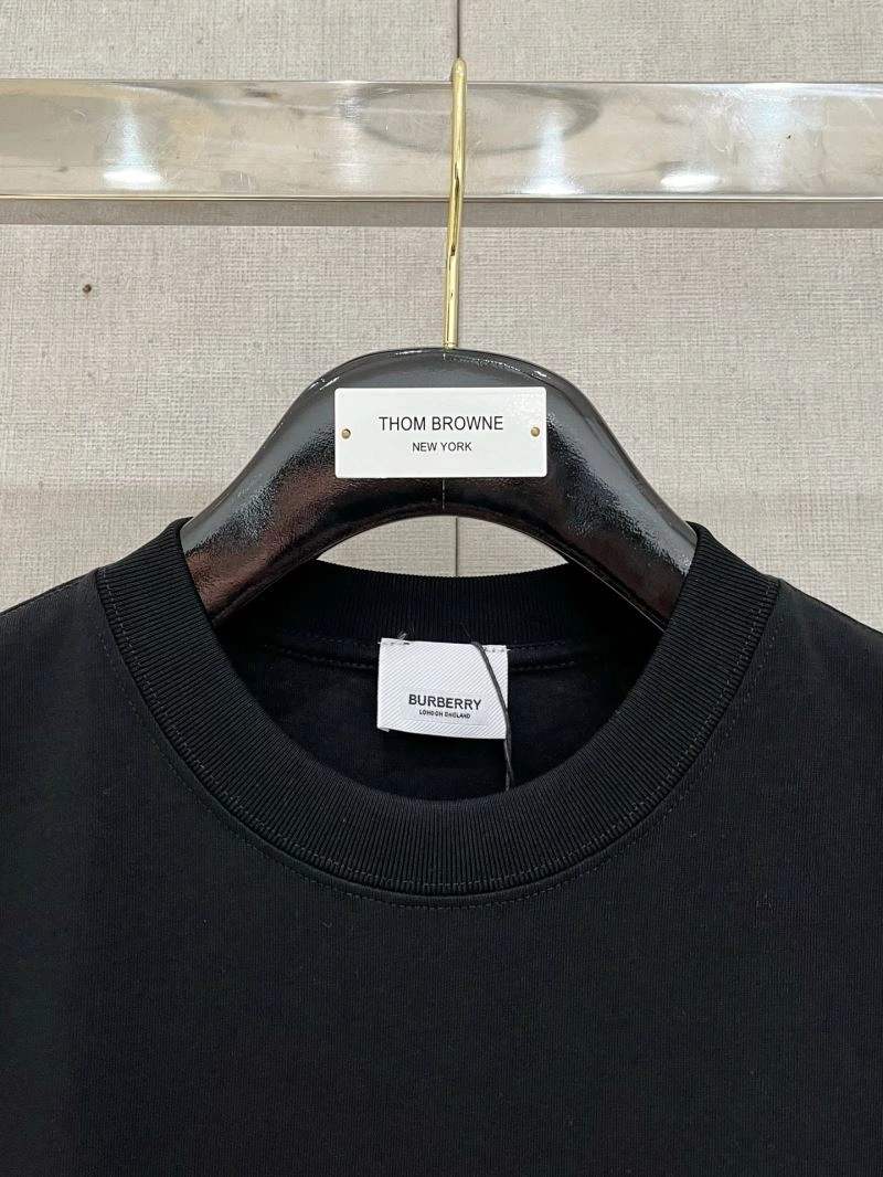 Neat Burberry T-Shirts 100381