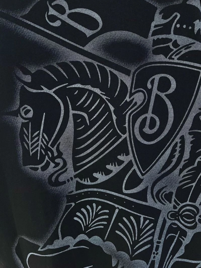 Neat Burberry T-Shirts 100381