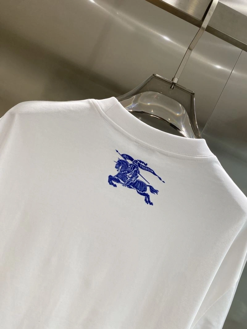 Burberry T-Shirts AllSeason 100379